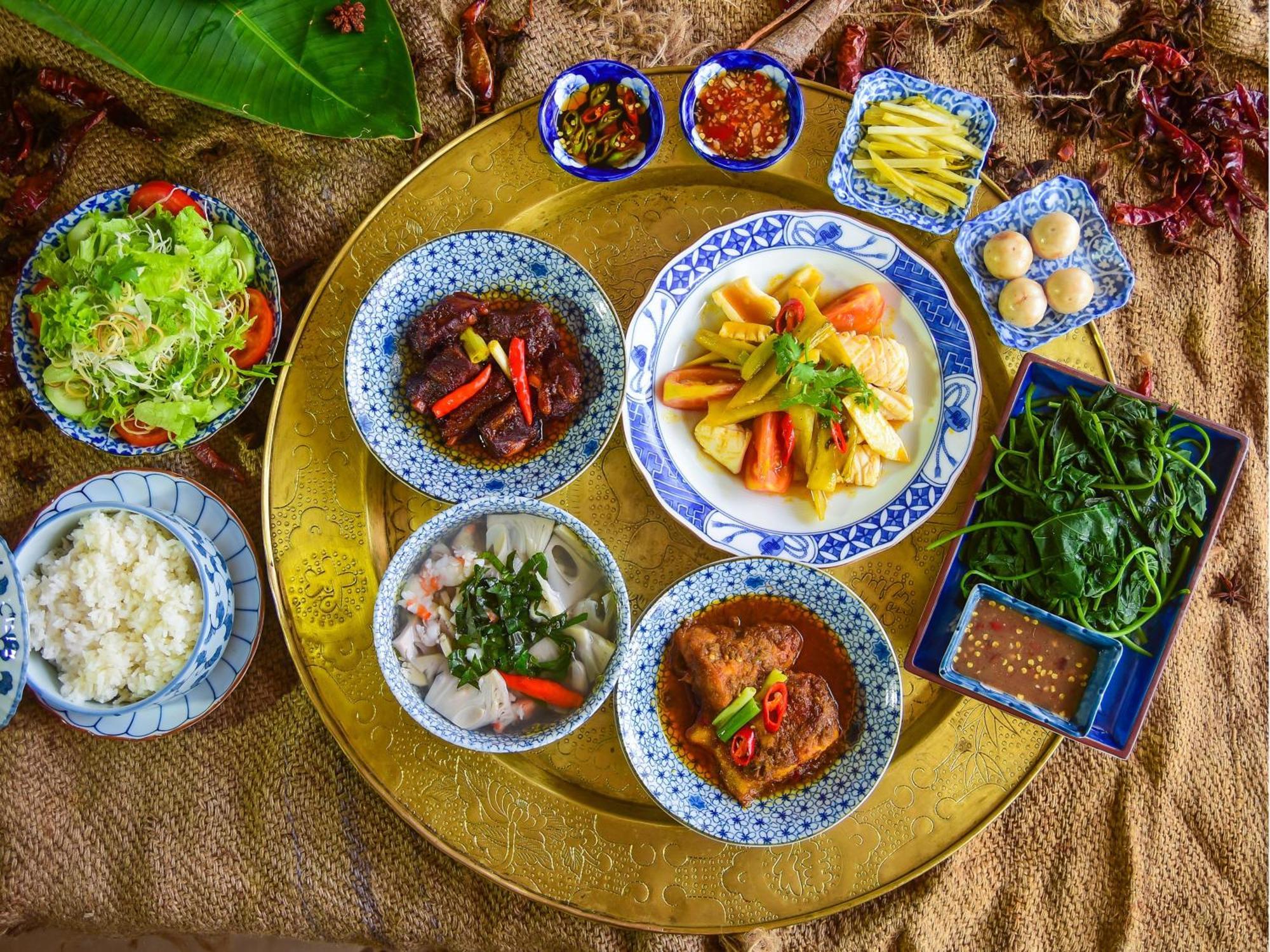 Furama Resort Danang Экстерьер фото